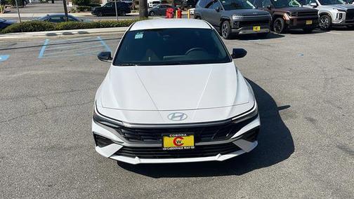 2025 Hyundai ELANTRA HEV SEL Sport