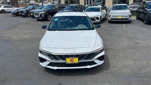 2025 Hyundai ELANTRA SEL Sport