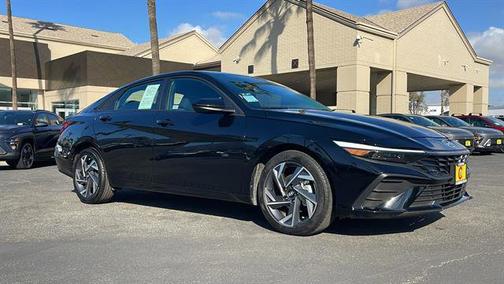 2025 Hyundai ELANTRA SEL Sport