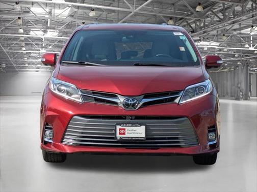 2019 Toyota Sienna Limited Premium