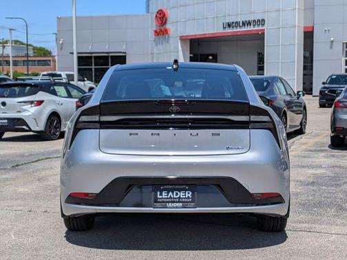 Cutting Edge 2026 Toyota Prius Plug-In Hybrid XSE