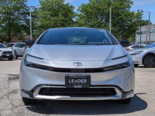 Cutting Edge 2026 Toyota Prius Plug-In Hybrid XSE
