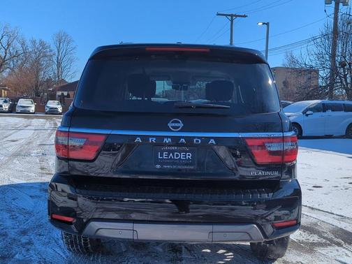 2023 Nissan Armada Platinum 2WD