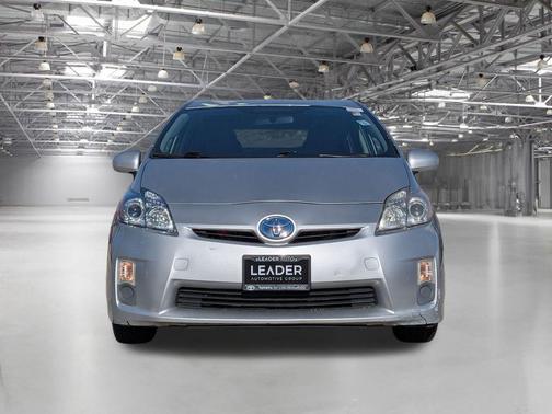 2010 Toyota Prius III