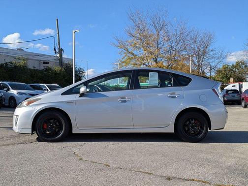 2010 Toyota Prius III