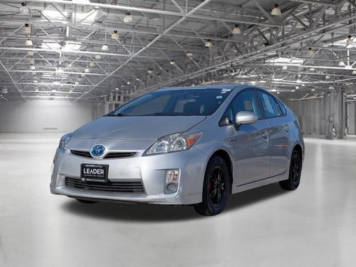 2010 Toyota Prius III
