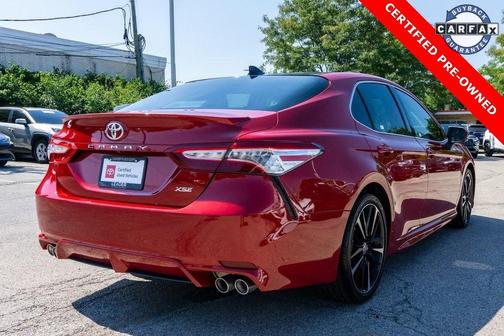 Photo 5 of 25 of 2020 Toyota Camry XSE