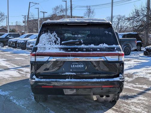 2022 Lincoln Navigator Standard L