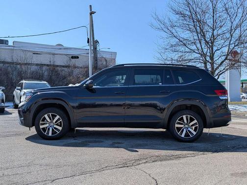 2022 Volkswagen Atlas 2.0T SE