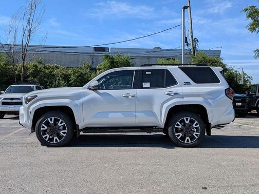 Wind Chill Pearl 2026 Toyota 4Runner TRD Sport