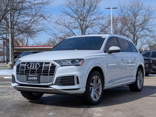 2021 Audi Q7 45 Premium Plus