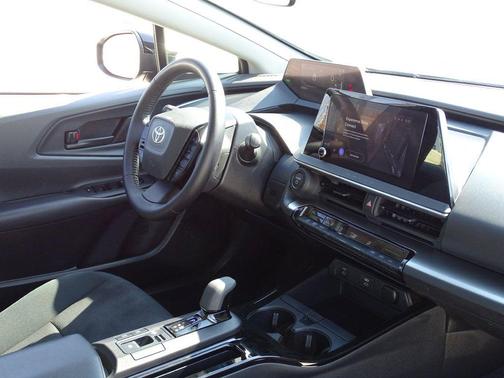 2023 Toyota Prius LE