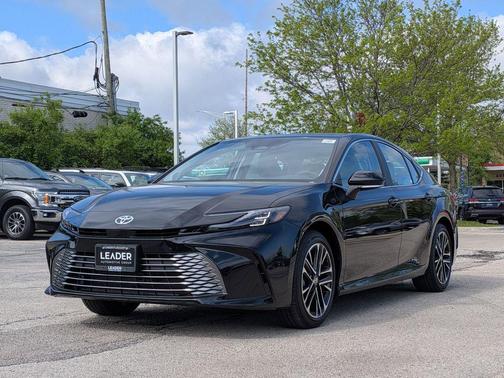 Midnight Black Metallic 2026 Toyota Camry XLE