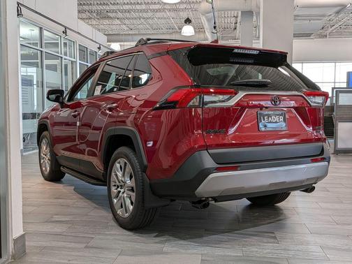 2025 Toyota RAV4 Limited