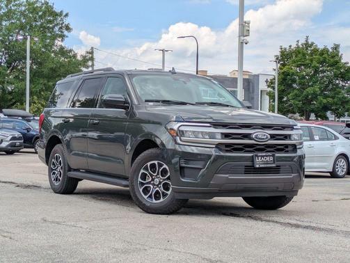 2022 Ford Expedition XLT