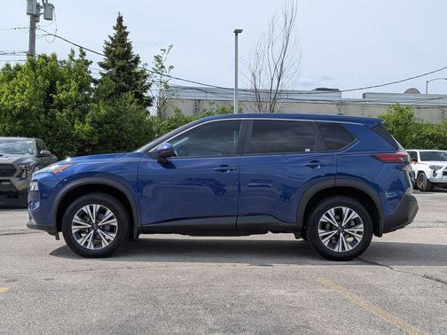 Caspian Blue Metallic 2022 Nissan Rogue SV