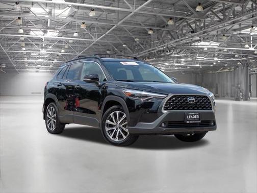 2023 Toyota Corolla Cross XLE