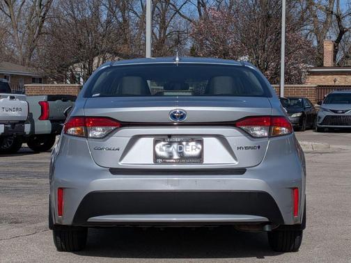 2021 Toyota Corolla Hybrid LE