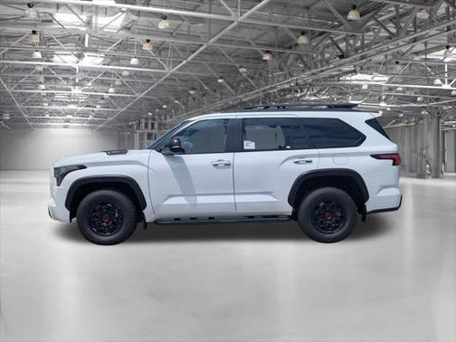 2025 Toyota Sequoia Base