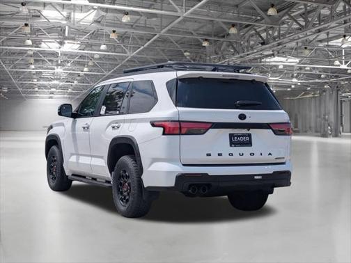 2025 Toyota Sequoia Base