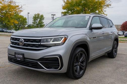 Photo 1 of 28 of 2021 Volkswagen Atlas 3.6 V6 SE w/ Technology R-Line