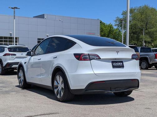 Pearl White Multi-Coat 2020 Tesla Model Y Long Range Dual Motor All-Wheel Drive