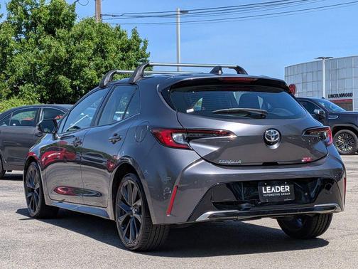 Magnetic Gray Metallic 2024 Toyota Corolla XSE