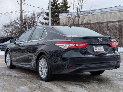 2020 Toyota Camry LE