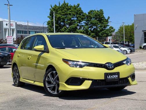 Spring Green 2017 Toyota Corolla iM Base