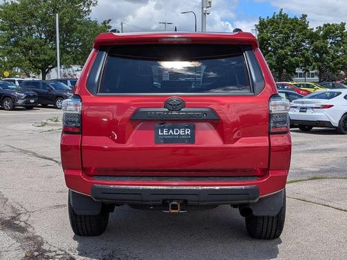 Barcelona Red Metallic 2018 Toyota 4Runner TRD Off Road Premium