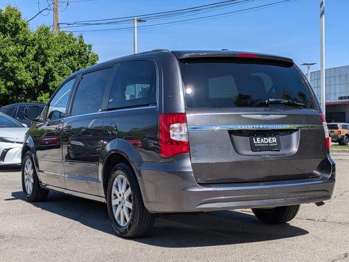 Granite Crystal Metallic Clearcoat 2015 Chrysler Town & Country LX
