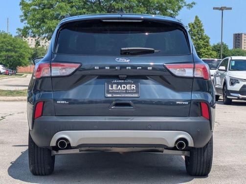 2022 Ford Escape SEL