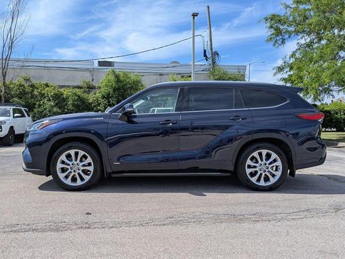 Blueprint 2023 Toyota Highlander Hybrid Limited