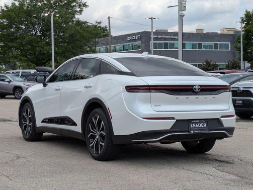 2023 Toyota Crown XLE