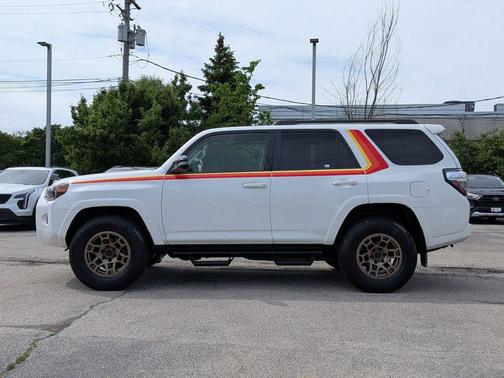 Ice Cap 2023 Toyota 4Runner 40th Anniversary Special Edition