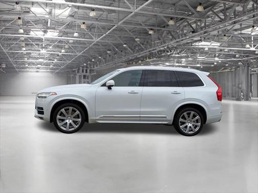 2018 Volvo XC90 T6 Inscription