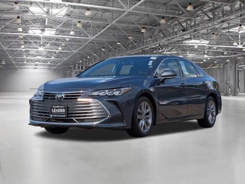 2021 Toyota Avalon XLE