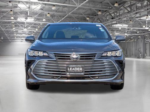 2021 Toyota Avalon XLE