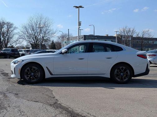Alpine White 2024 BMW i4 Gran Coupe xDrive40