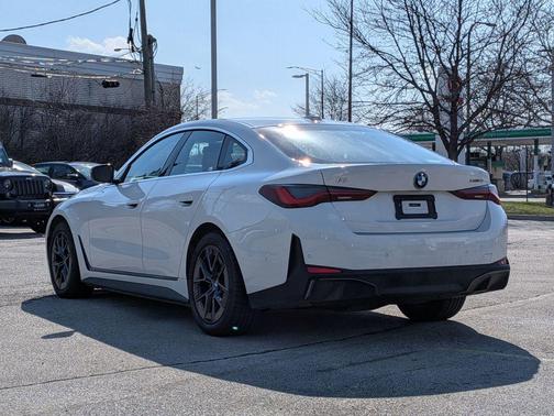 Alpine White 2024 BMW i4 Gran Coupe xDrive40