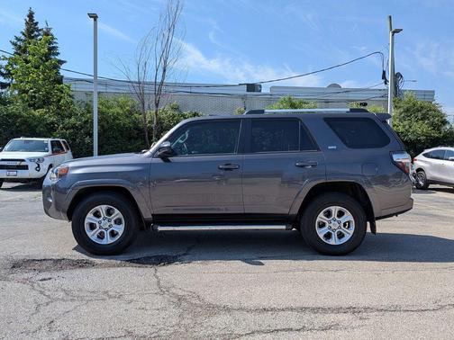Magnetic Gray Metallic 2023 Toyota 4Runner SR5