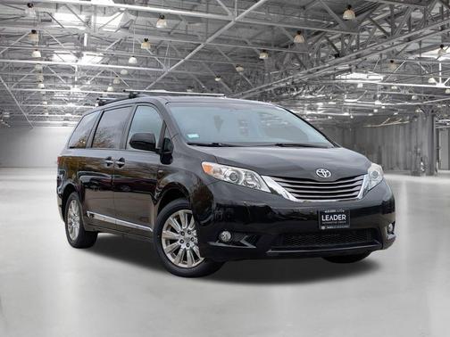 2016 Toyota Sienna XLE Premium