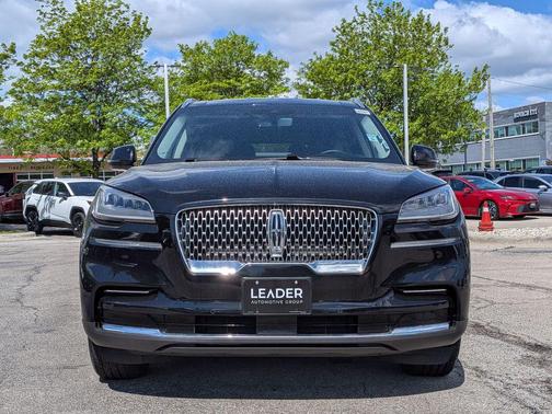 INFINITE BLACK MET CC 2024 Lincoln Aviator Livery