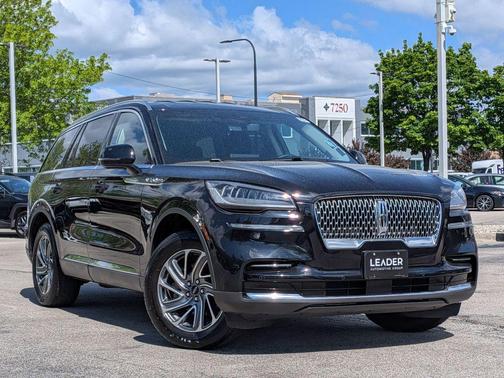 INFINITE BLACK MET CC 2024 Lincoln Aviator Livery