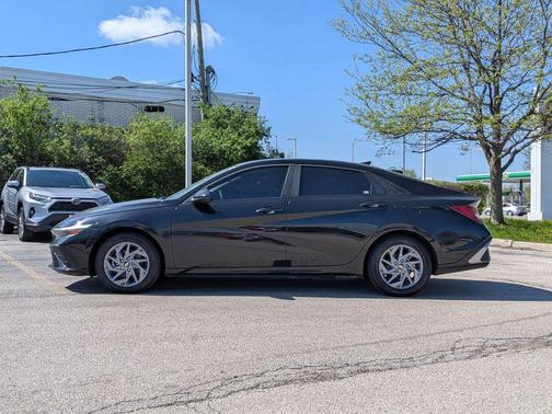 Abyss Black 2024 Hyundai ELANTRA HEV Blue