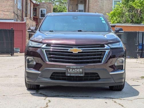 2022 Chevrolet Traverse LT Cloth