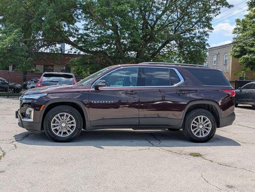 2022 Chevrolet Traverse LT Cloth