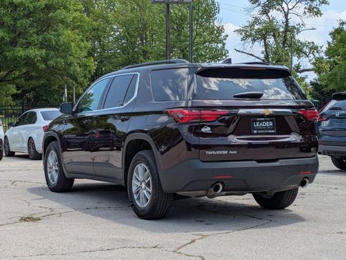 2022 Chevrolet Traverse LT Cloth