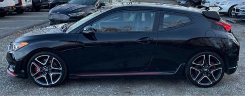 2019 Hyundai Veloster Base