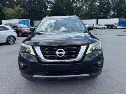 2019 Nissan Pathfinder SV